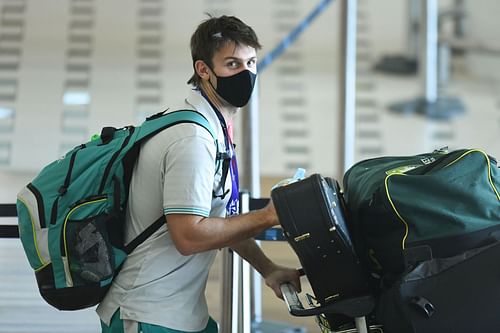 Australia & England Cricket Players Arrive In Brisbane