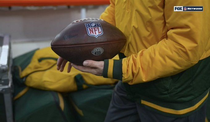 Aaron Rodgers sending record ball to Brett Favre's grandson Parker