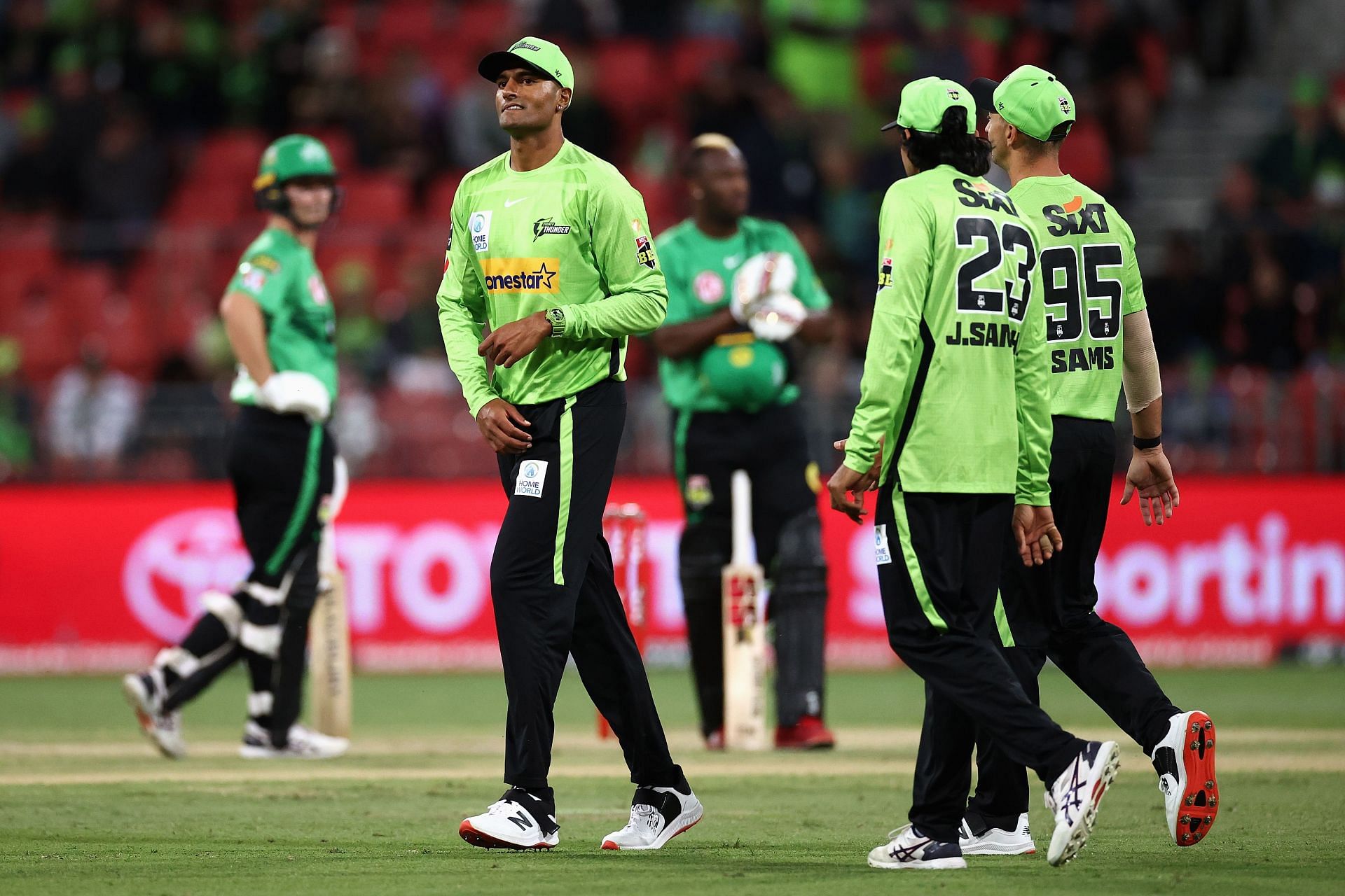 BBL - Sydney Thunder v Melbourne Stars