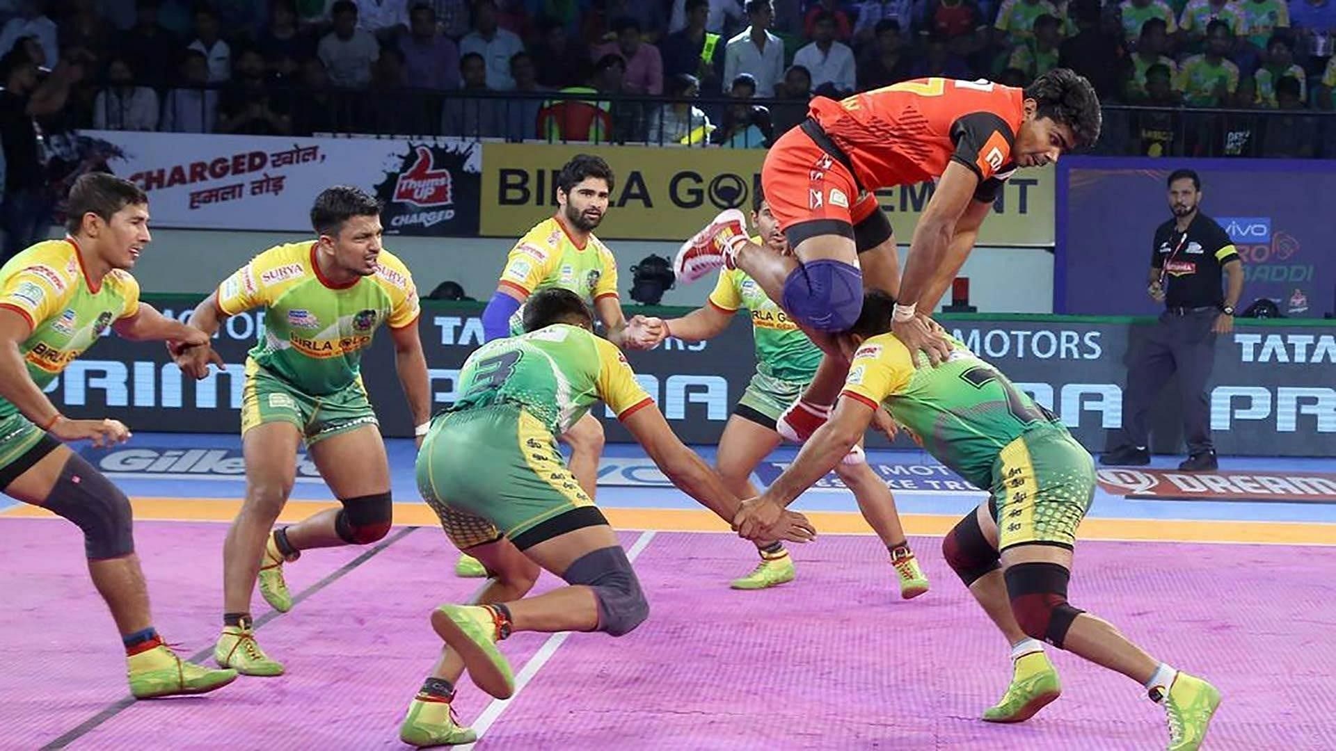 Pawan Kumar Sehrawat (in orange) is one of the most exciting raiders on the Pro Kabaddi circuit