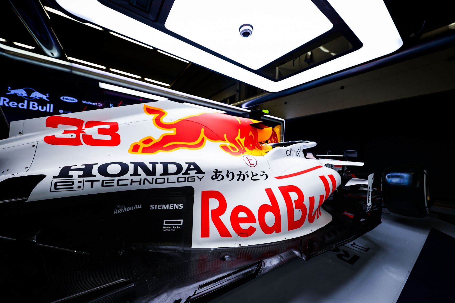 Red Bull RB16B with a special Honda tribute livery at the 2021 Turkish Grand Prix