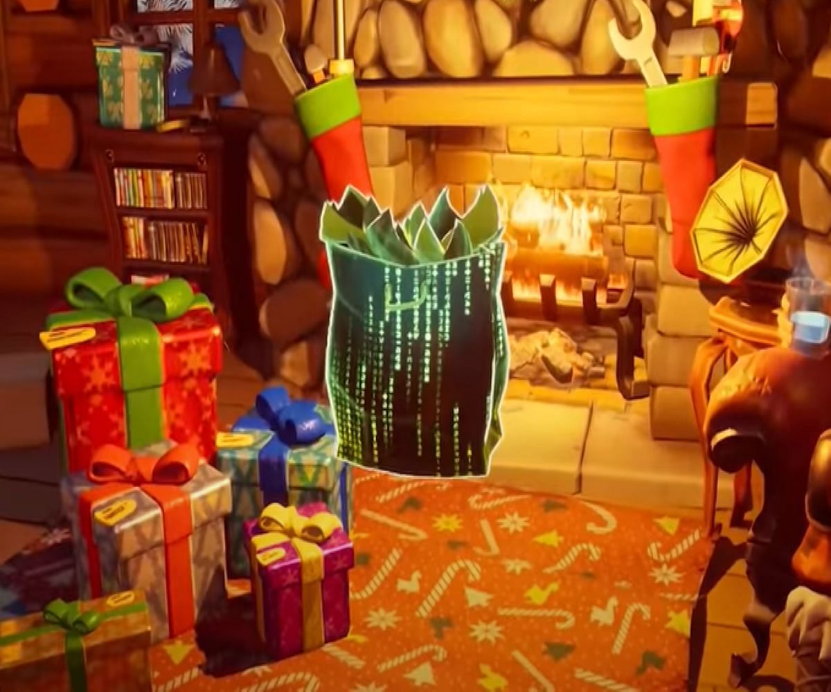 The gift containing Sentinel glider in Fortnite (Image via Epic Games)