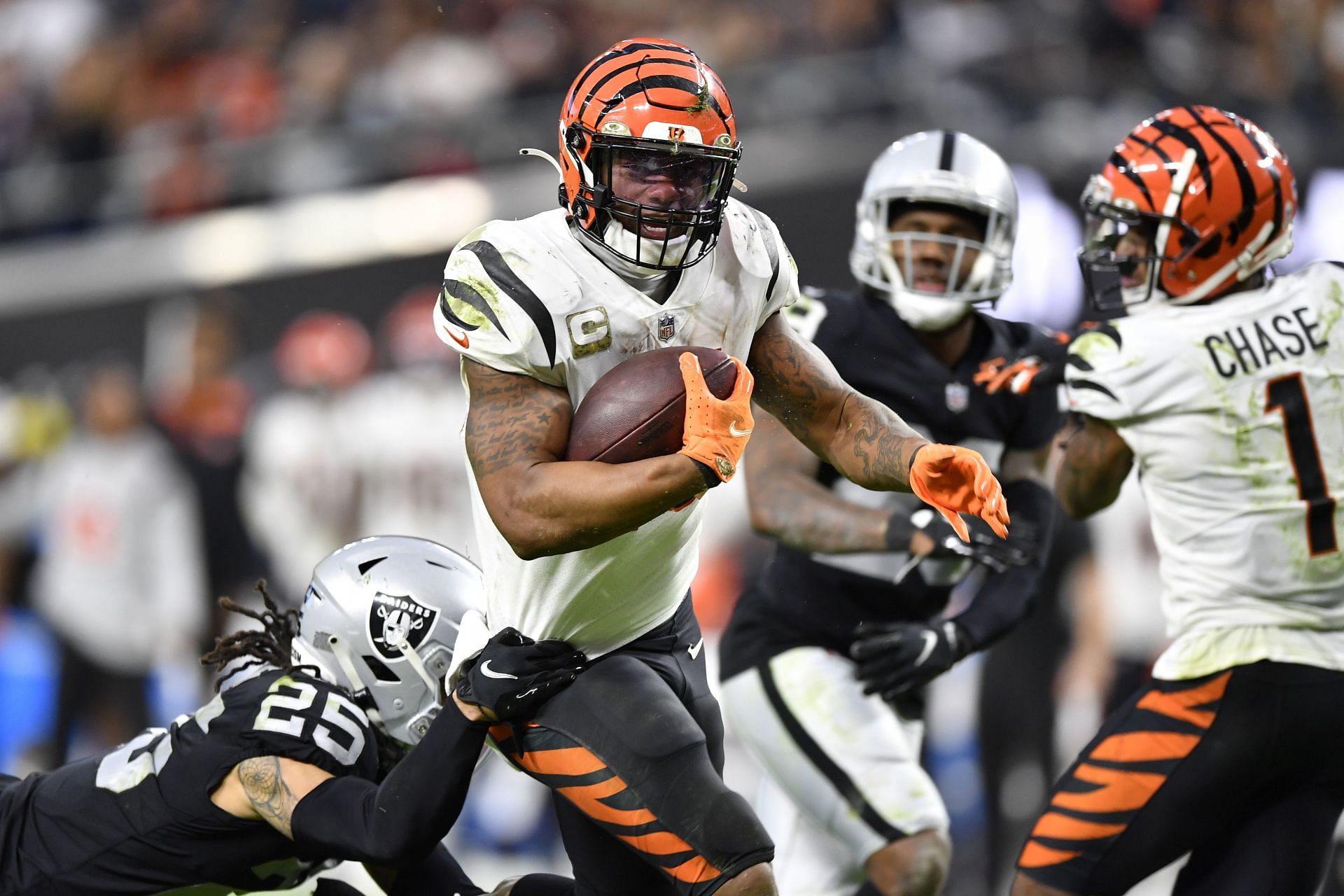 Cincinnati Bengals v Las Vegas Raiders