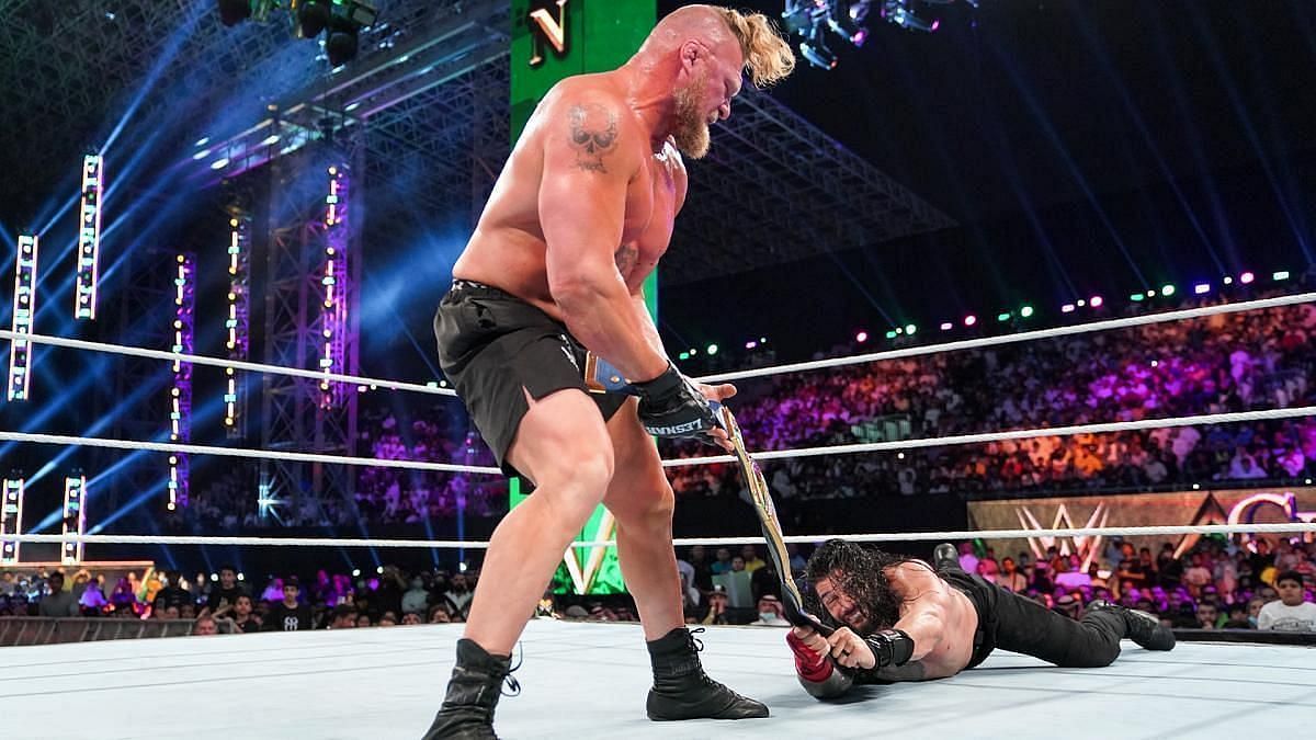 WWE Day 1 पीपीवी में होने वाला है रोमन रेंस और ब्रॉक लैसनर के बीच यूनिवर्सल चैंपियनशिप के लिए मैच