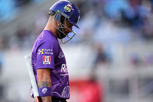 Big Bash League 2021/22 - Hobart Hurricanes vs Adelaide Strikers