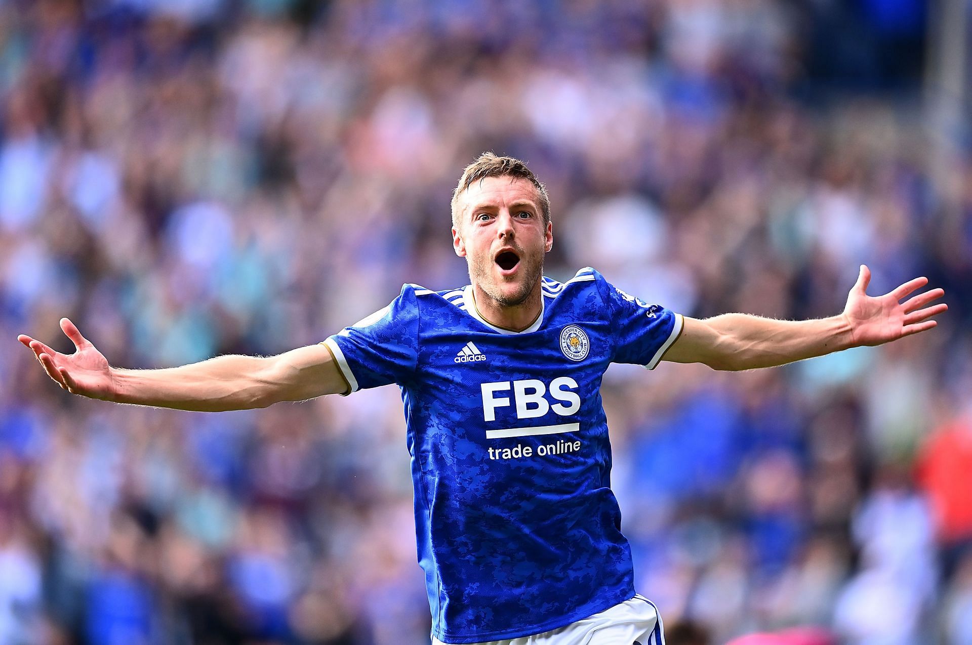 Jamie Vardy of Leicester City celebrates after scoring their team&#039;s first goal during the Premier League match between Leicester City and Burnley at The King Power Stadium on September 25, 2021 in Leicester, England.