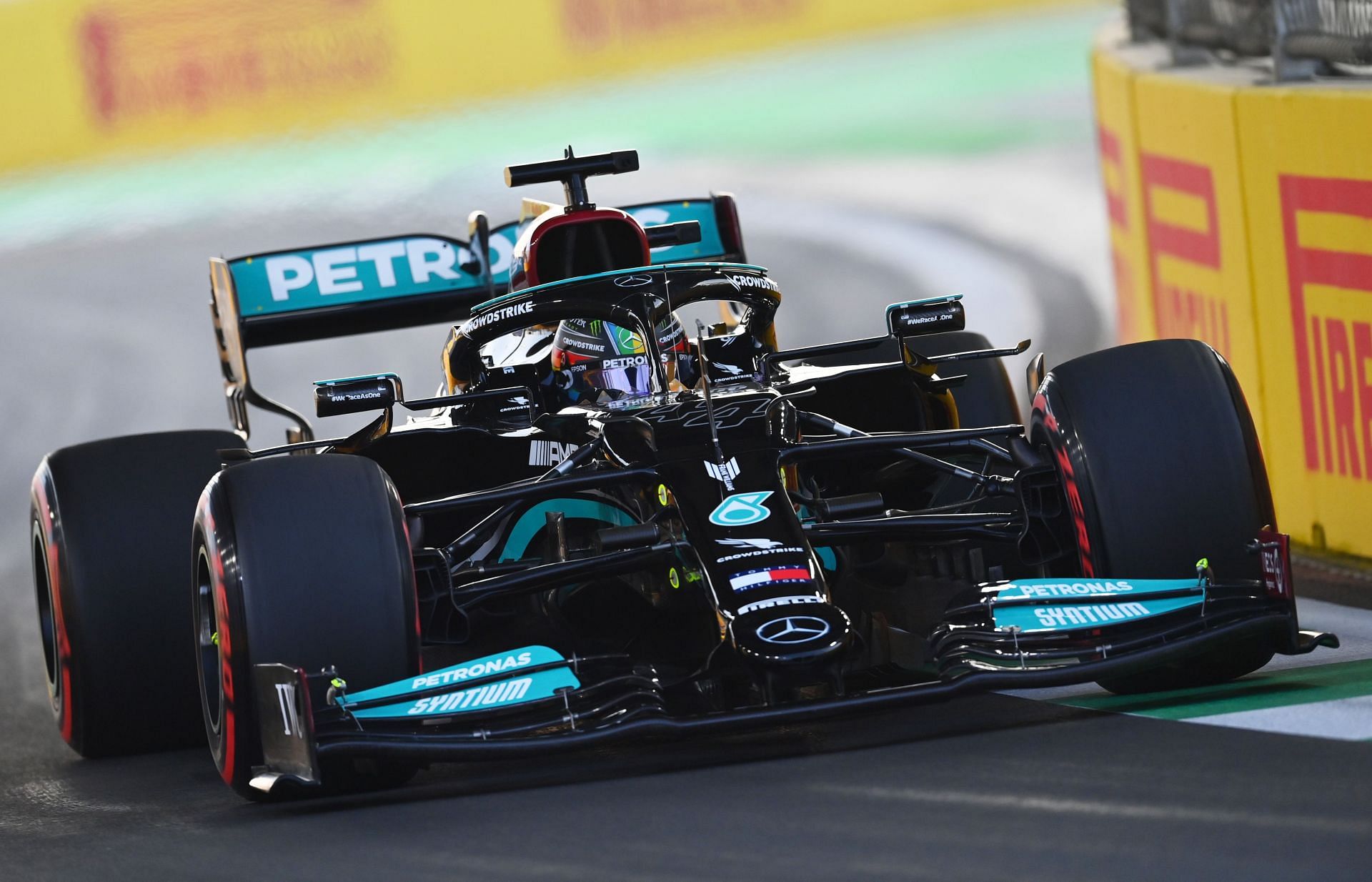 Lewis Hamilton driving in FP1 ahead of the Saudi Arabian Grand Prix 2021. (Photo by Dan Mullan/Getty Images)