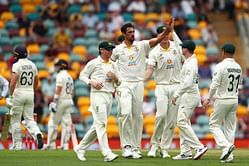 "If he gets it right, he's a wicket-taking machine" - Ricky Ponting praises for Mitchell Starc's spell on Day 1 of Ashes 1st Test