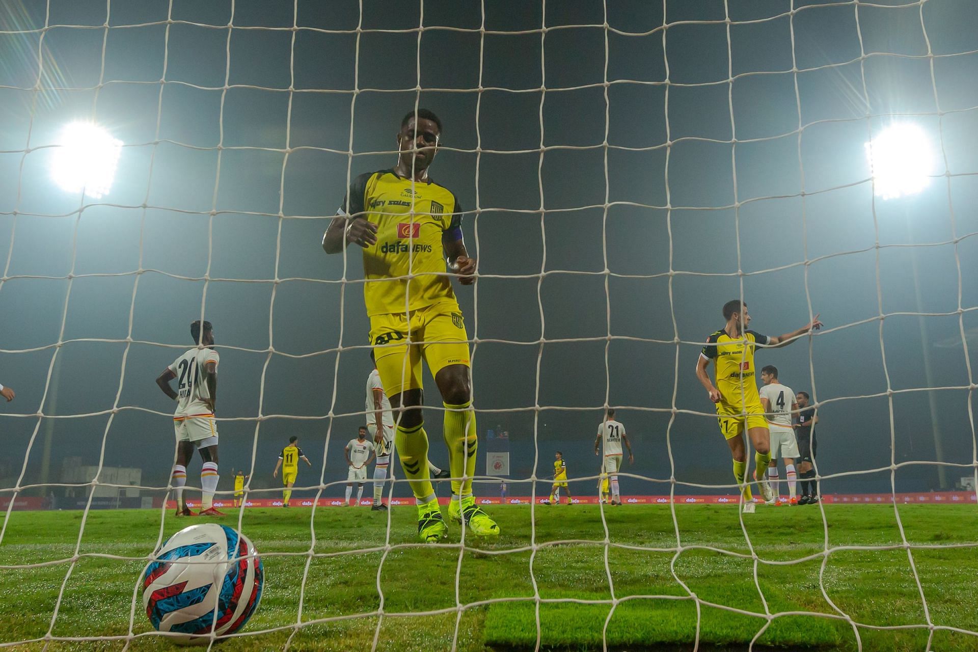 Hyderabad FC&#039;s Ogbeche scored the equalizer against SC East Bengal (Image Courtesy: ISL)