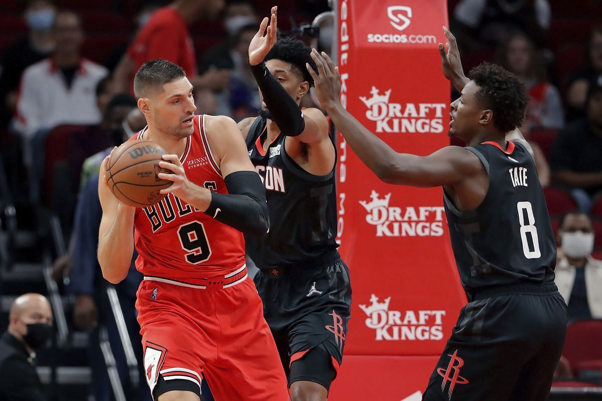 The Chicago Bulls are hoping to split the season series against the visiting Houston Rockets on Monday. [Photo:Chicago Tribune]