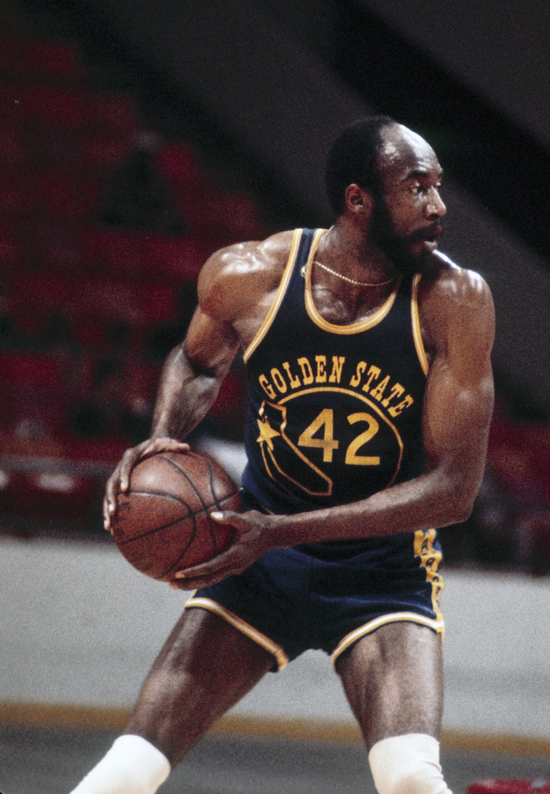 Wilt Chamberlain and Nate Thurmond during basketball game