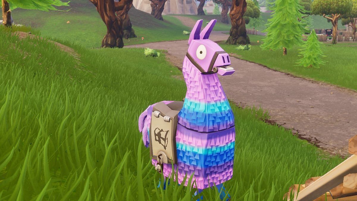 Loot llamas can teleport, but can it take players with them? (Image via Epic Games)