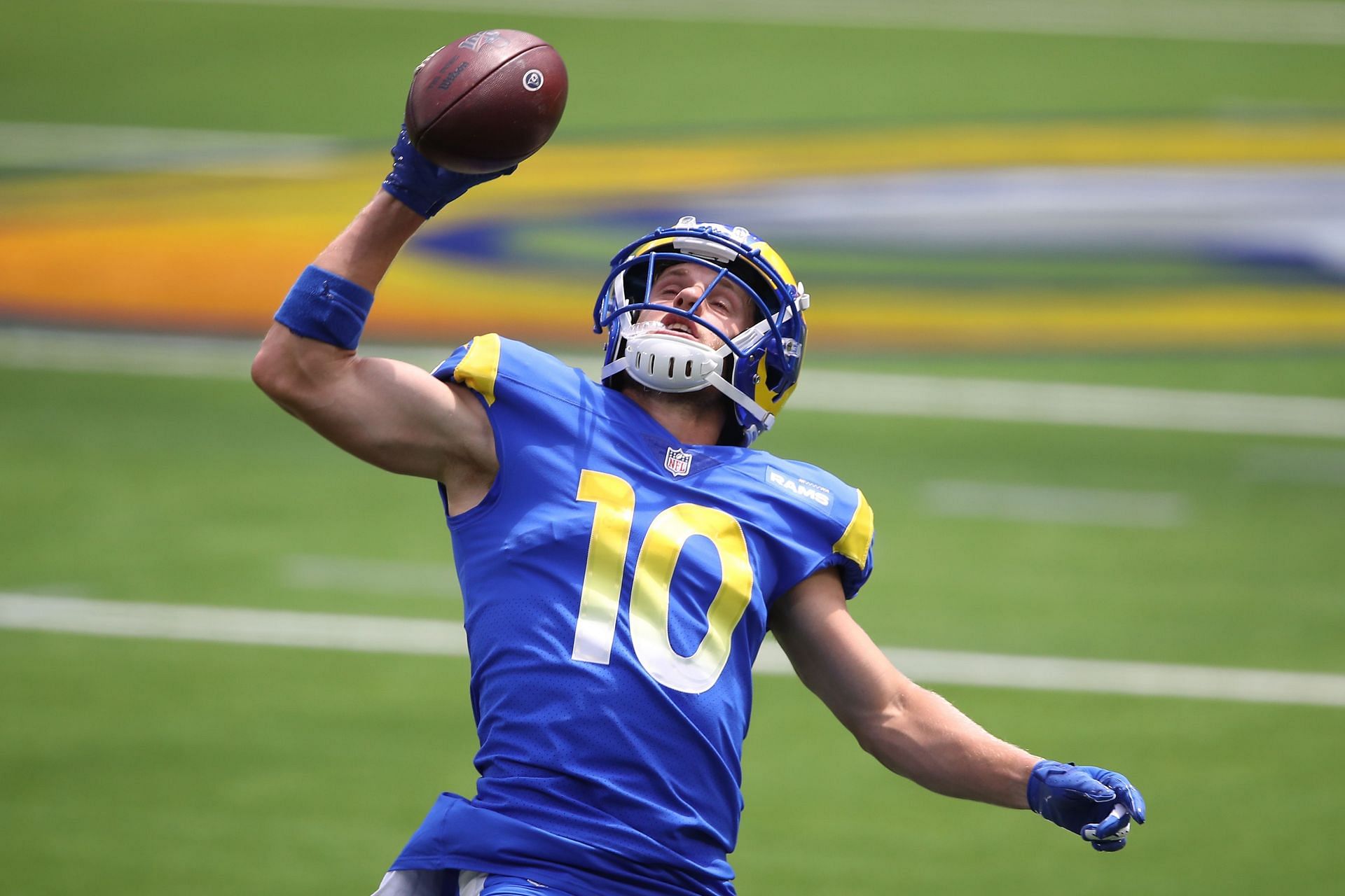 Does Cooper Kupp deserve to be in the conversation for 2021 NFL MVP award?