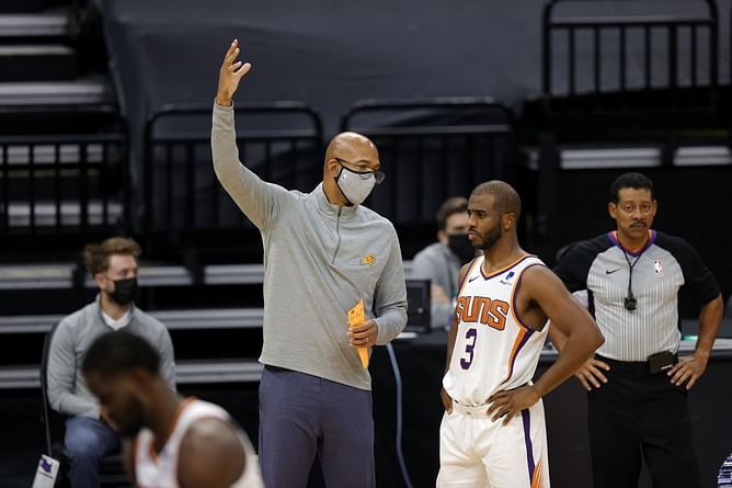 Watch: Chris Paul recognizes Monty Williams' Coach Of The Month win in the locker room, as the coach rallies the team saying, "We got more to do and more to come"