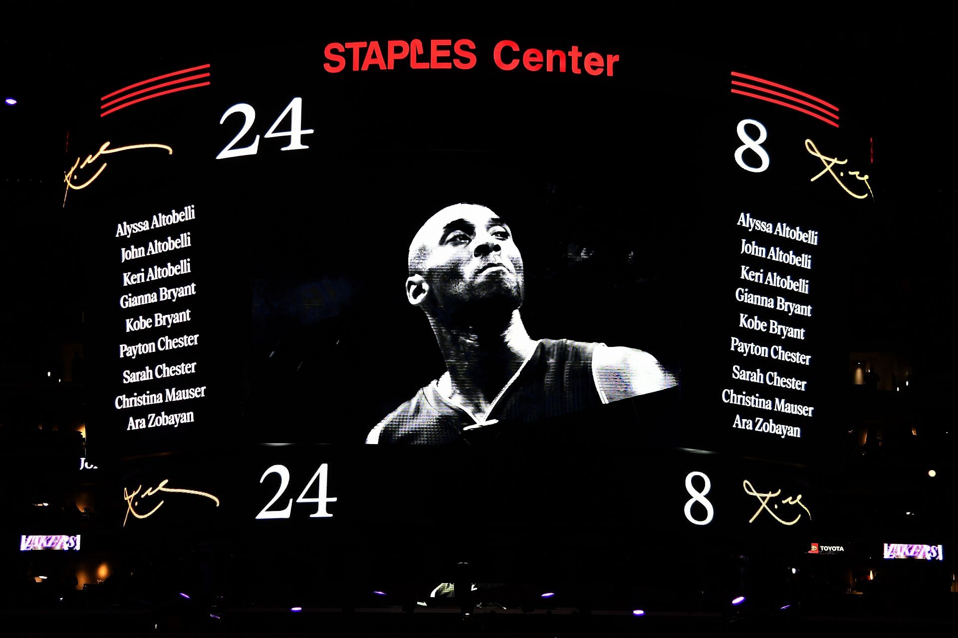 Los Angeles Lakers Kobe Bryant memorial after his dealth