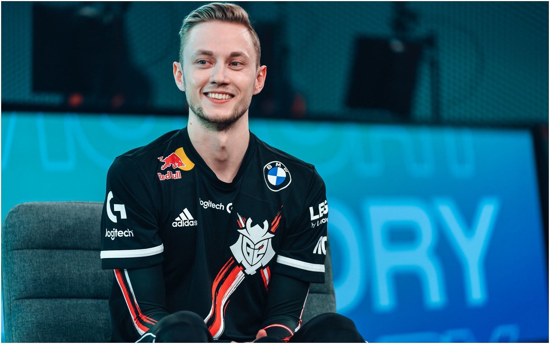 Rekkles seems to be losing his demand when compared to modern-day ADCs like Hans Sama (Image via Riot Games)