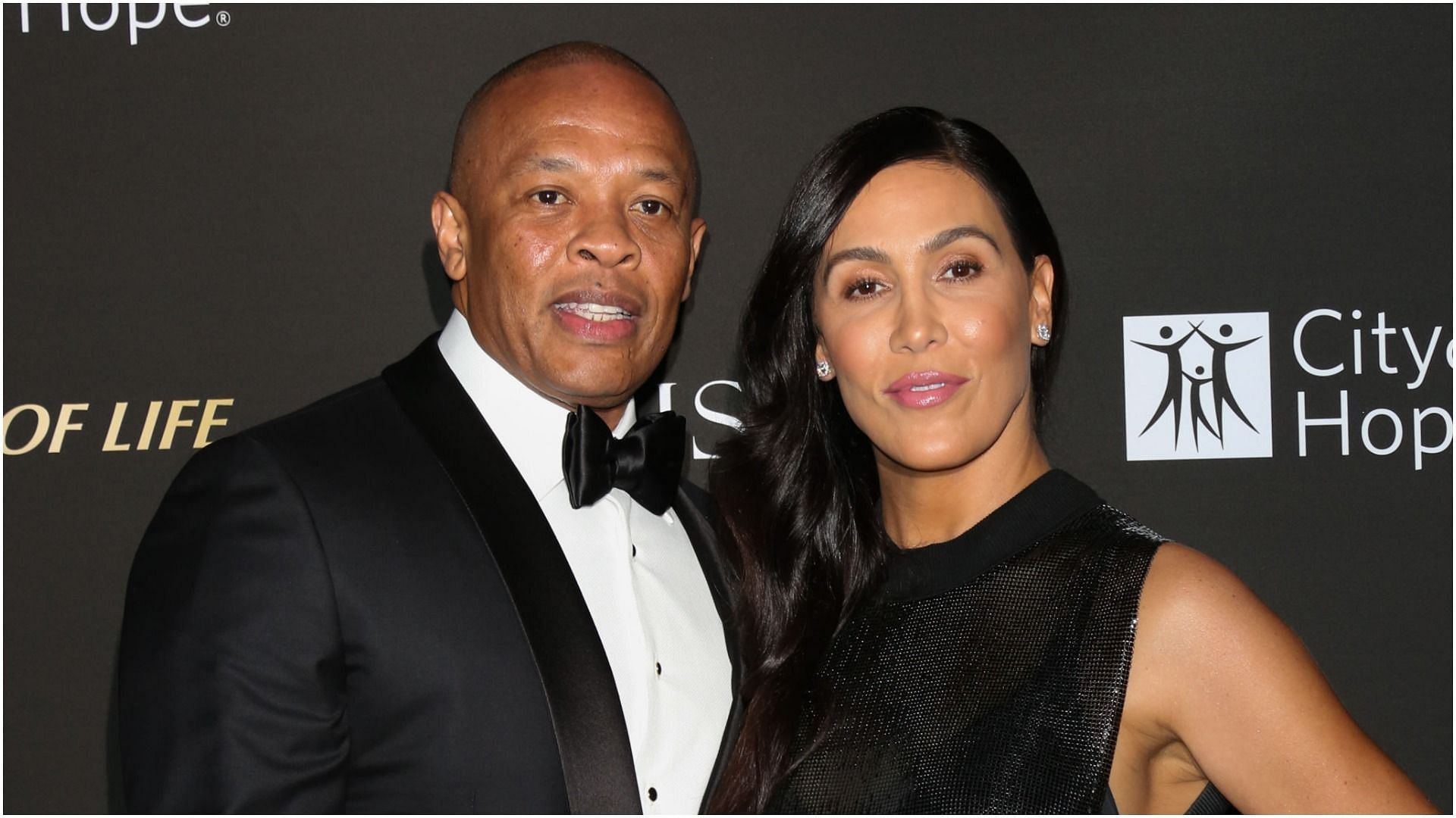 Dr. Dre and Nicole Young have reached a divorce settlement (Image via Getty Images/Paul Archuleta)
