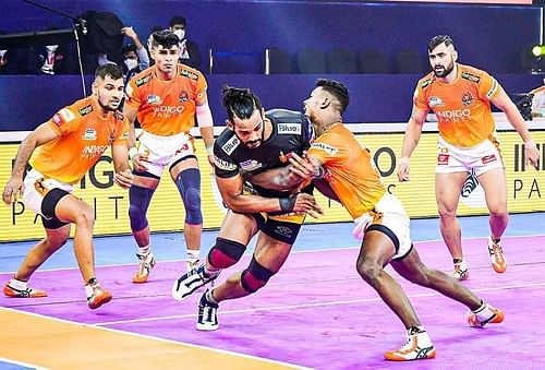 Puneri Paltan defeated Telugu Titans by one point in Pro Kabaddi 2021 tonight (Image: Instagram/ Pro Kabaddi)