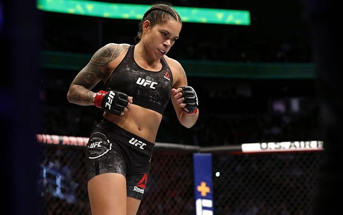 Why is Amanda Nunes nicknamed 'The Lioness'?