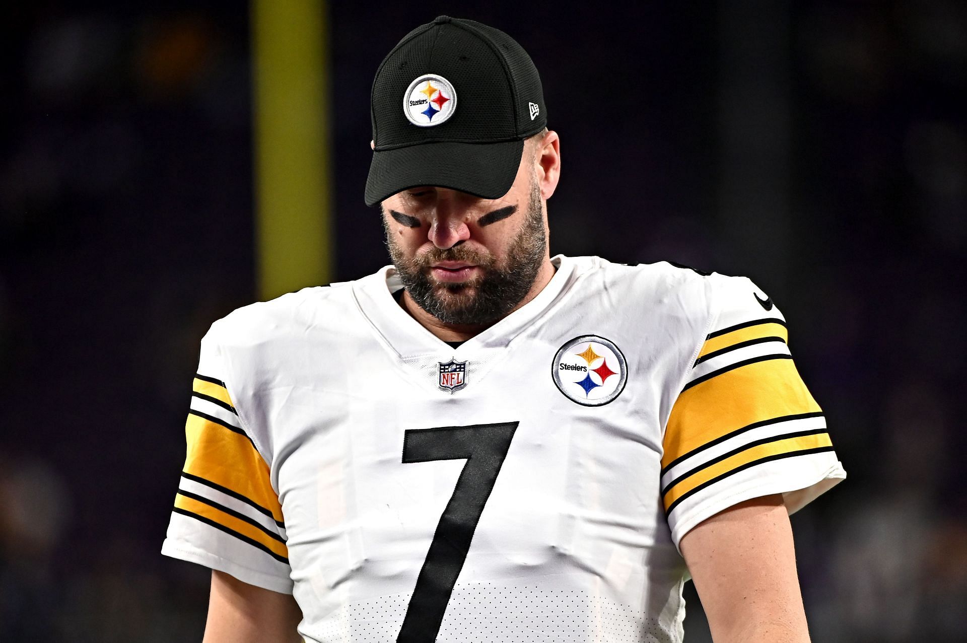 A rare remnant of the 2004 NFL Draft, Ben Roethlisberger&#039;s final snaps lie ahead (Photo: Getty)