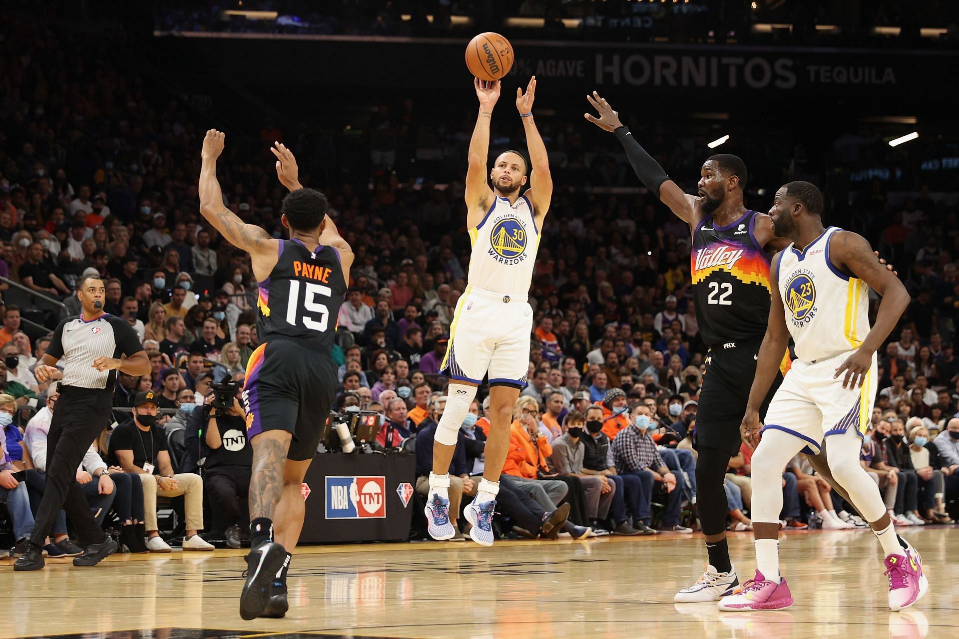 Golden State Warriors Stephen Curry taking one of his many 3-pointers