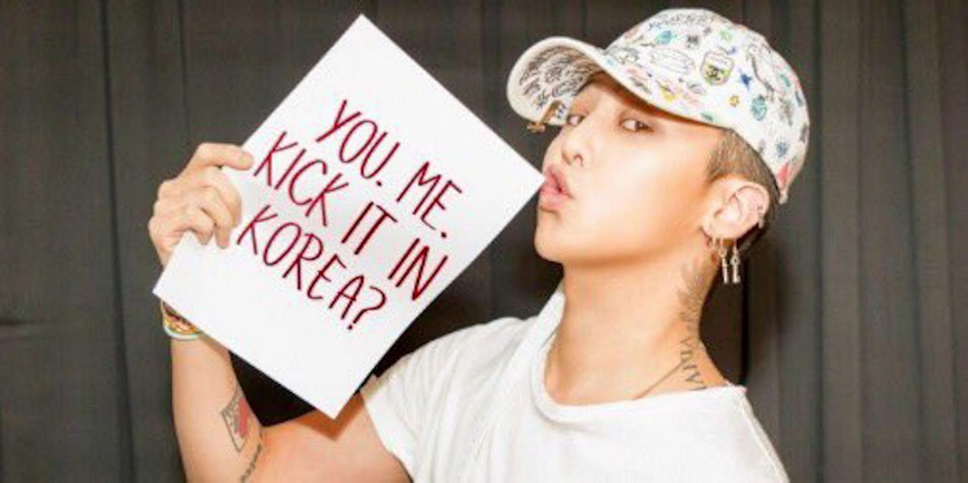 G-Dragon, King of K-Pop. (Image via Twitter/@IBDRGN)