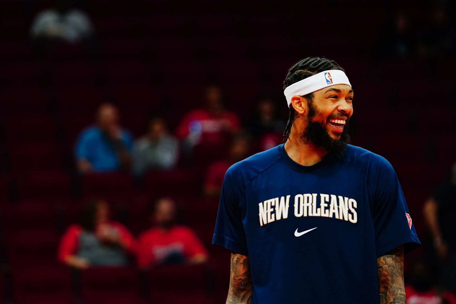 Brandon Ingram warms up ahead of a New Orleans Pelicans' game.