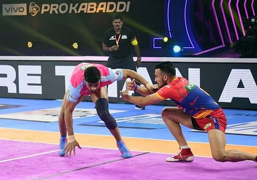 Deepak Hooda scored the match-winning points for Jaipur Pink Panthers (Image courtesy: prokabaddi.com)