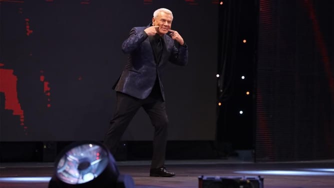 When did Eric Bischoff make his debut in WWE?
