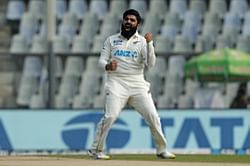 Which bowlers have taken all 10 wickets in an innings in international cricket?