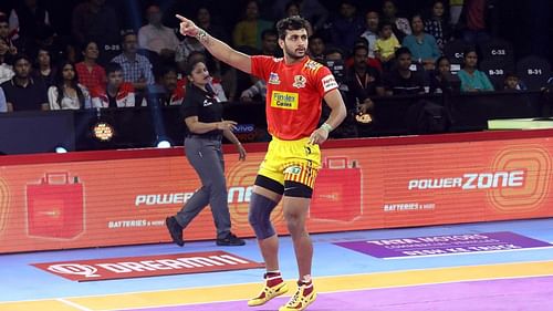 Rohit Gulia in action for Gujarat Giants - Image Courtesy: Gujarat Giants