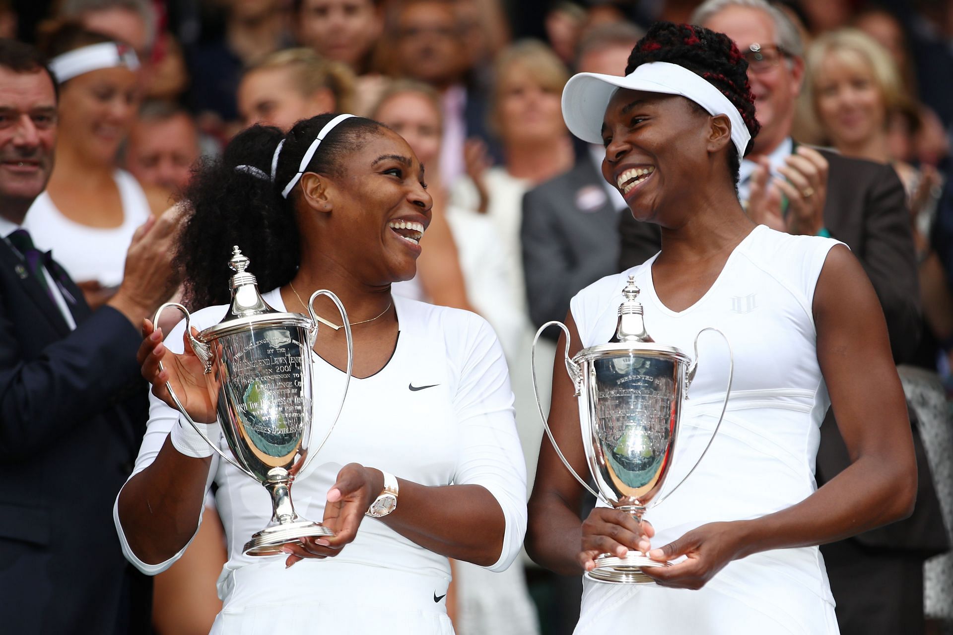 Serena Williams and Venus Williams at the 2016 Wimbledon.