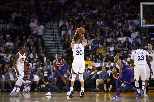 New York Knicks v Golden State Warriors