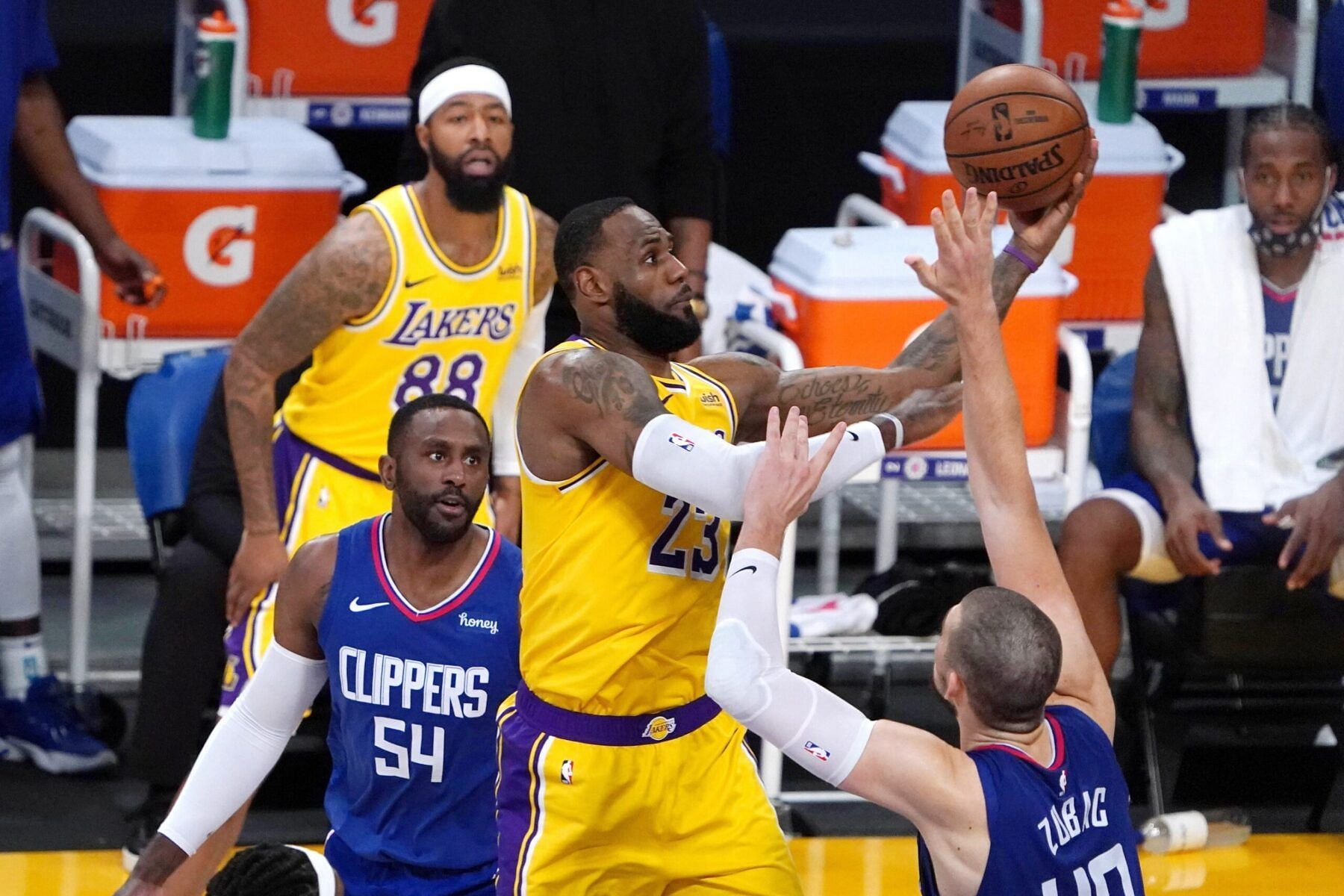 LeBron James will be raring to get back into action after turning in a false positive test before the game against the Sacramento Kings [Photo: Lakers Daily]