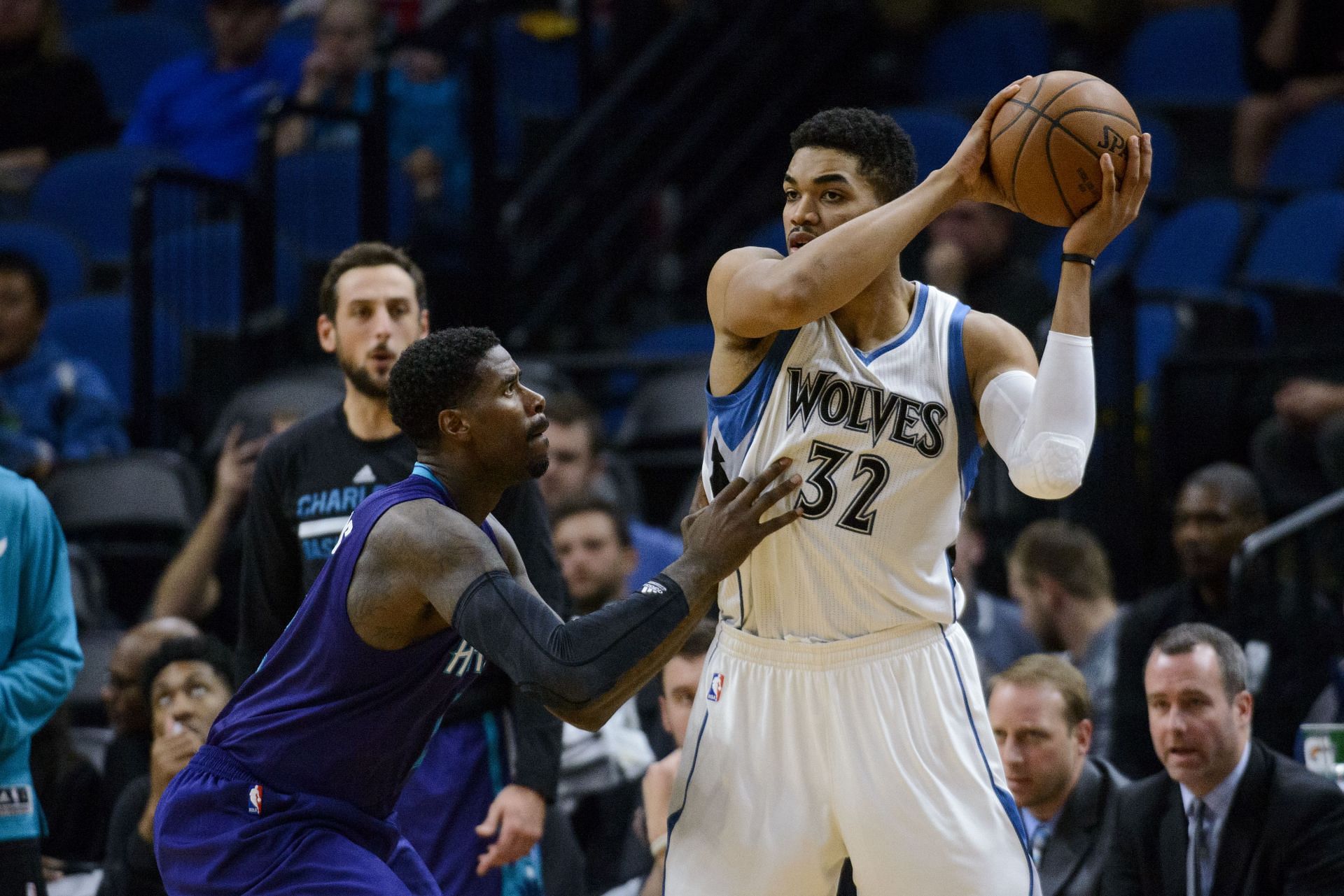 Karl-Anthony Towns #32 of the Minnesota Timberwolves in 2016.