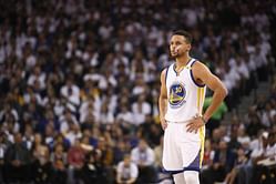 Listing the 3 NBA playoffs games in which Stephen Curry has made the most field goals