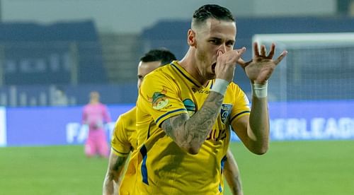 Alvaro Vazquez celebrates after scoring. (Image Coutesy: Twitter/Indian Super League)