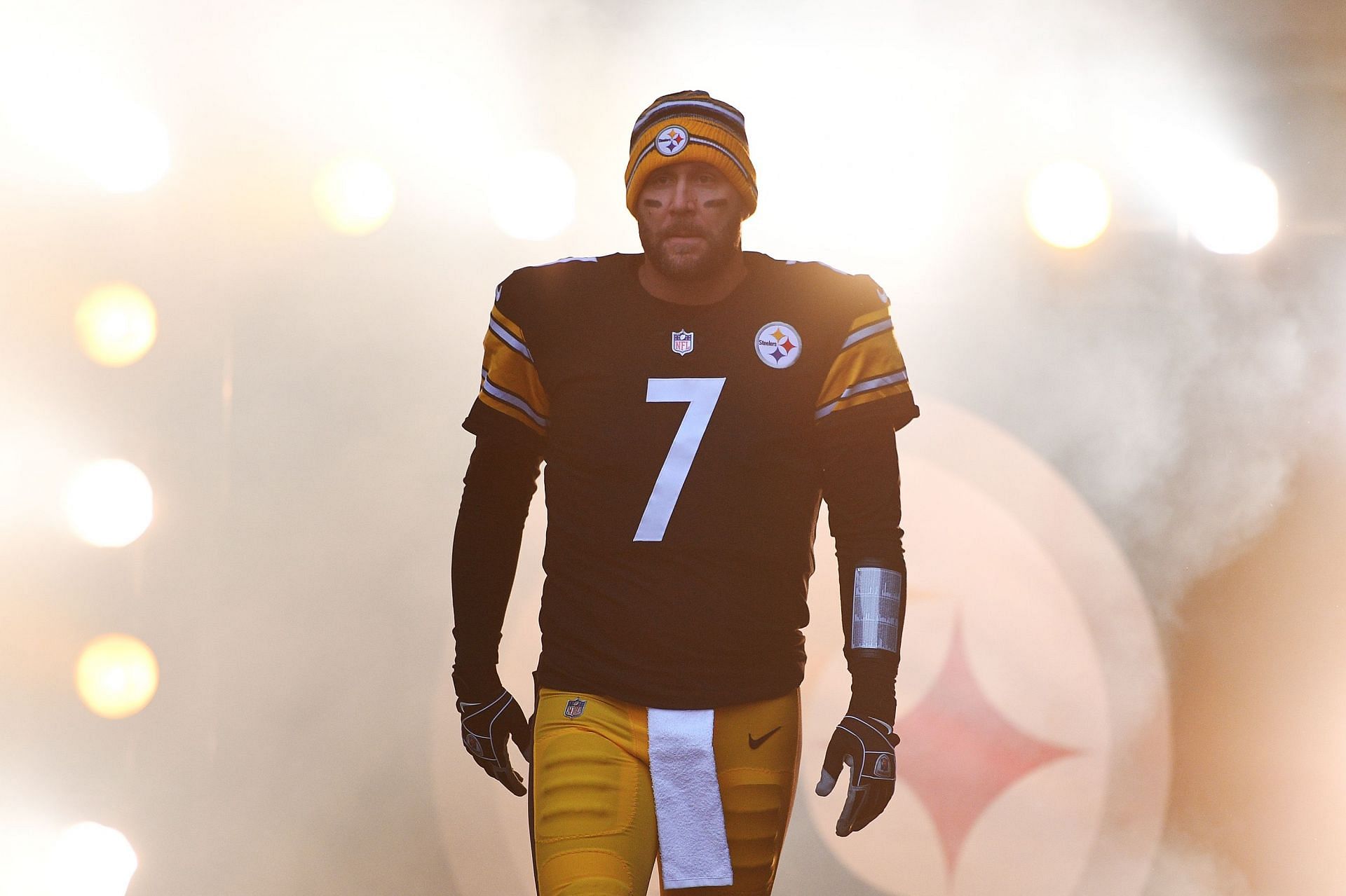 If these are indeed Ben Roethlisberger&#039;s final games, Sunday made it clear he won&#039;t leave without a fight (Photo: Getty)