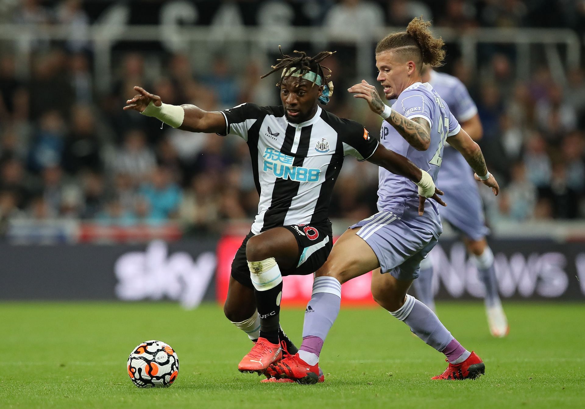 Saint-Maximin drawing a foul from Kalvin Phillips