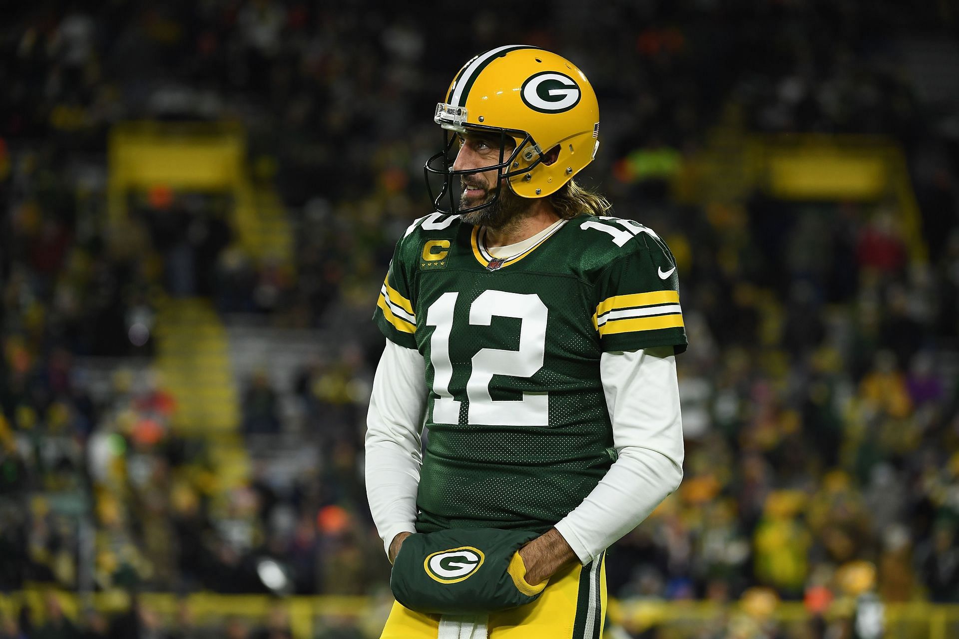 What does Aaron Rodgers think about Justin Fields?