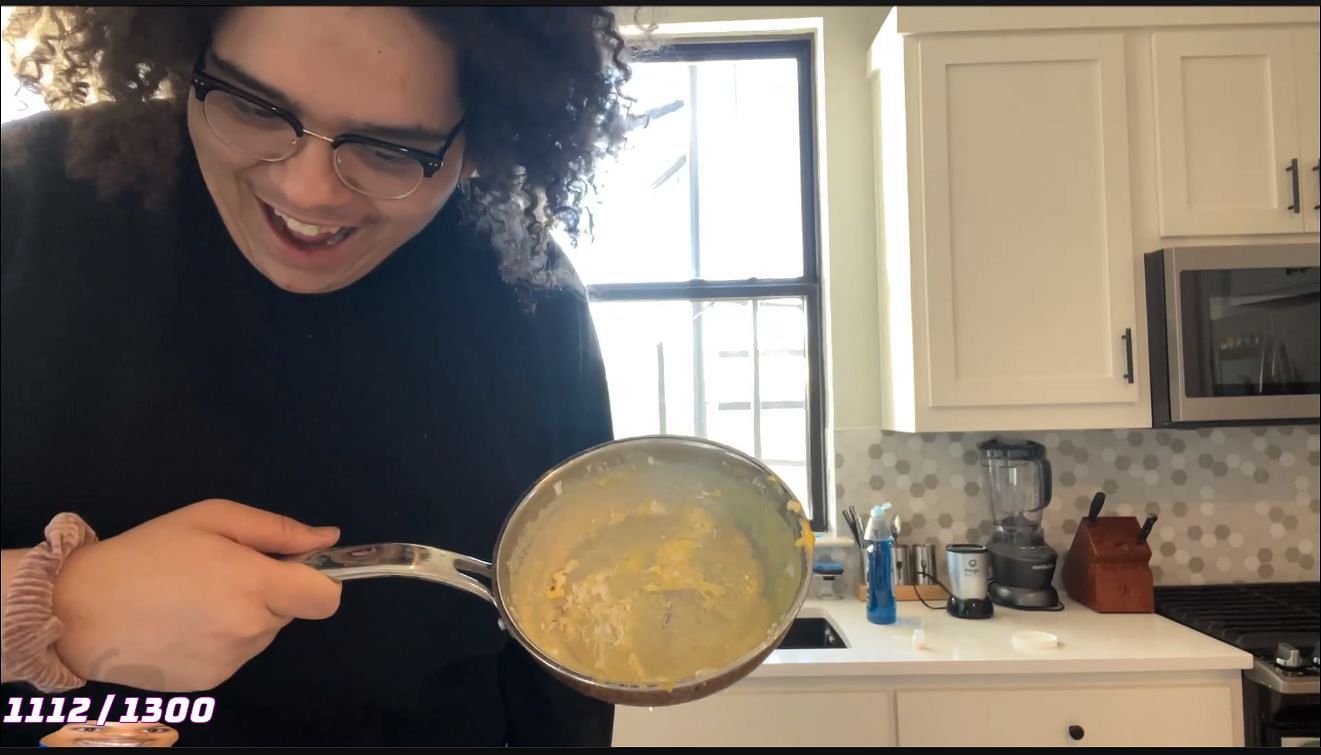 Twitch streamer Zoil ended up triggering his house fire alarm during a recent cooking stream (Image via Zoil, Twitch)