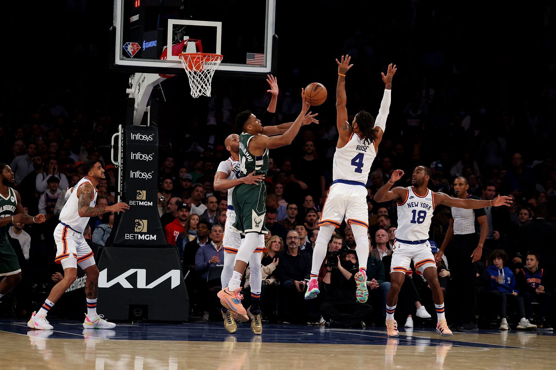 Milwaukee Bucks vs New York Knicks Injury Report, Predicted Lineups