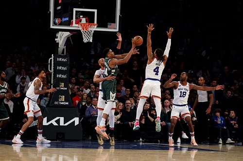 Milwaukee Bucks v New York Knicks