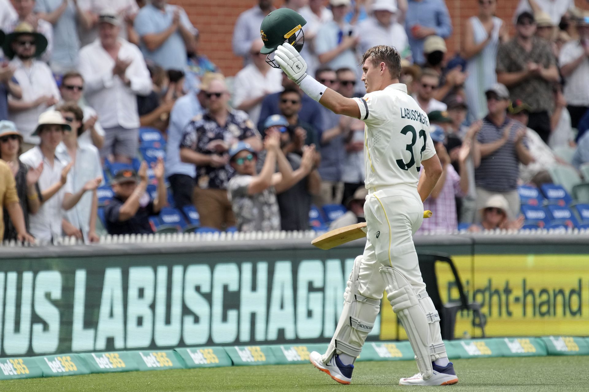 Australia v England - 2nd Test: Day 2