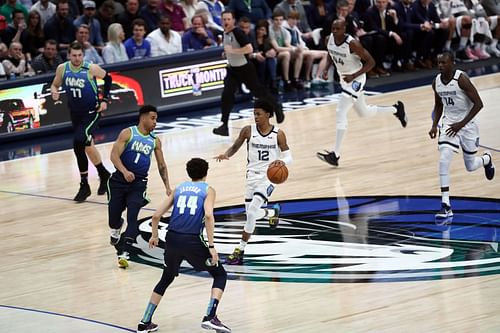 The Memphis Grizzlies and the Dallas Mavericks will face off at the American Airlines Center on Saturday