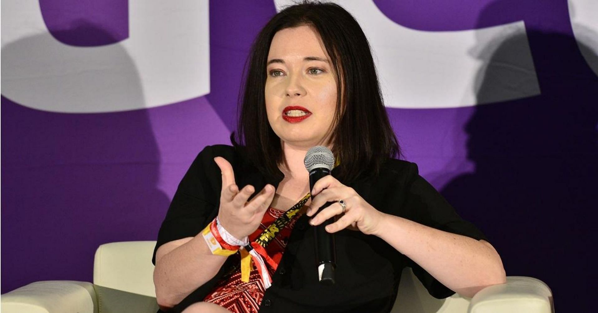 Film critic Lindsay Ellis quits YouTube, leaving the internet flabbergasted (Image via Getty)