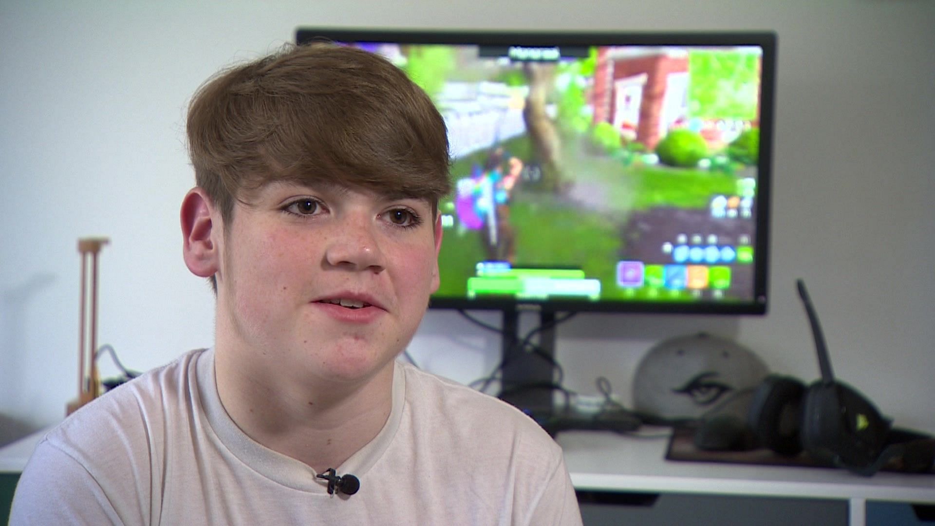 "I'm still wasting time on the game" Fortnite pro Mongraal reportedly