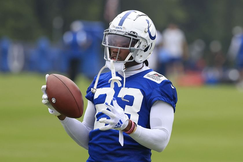 Colts cornerback Kenny Moore has special young friend fighting cancer