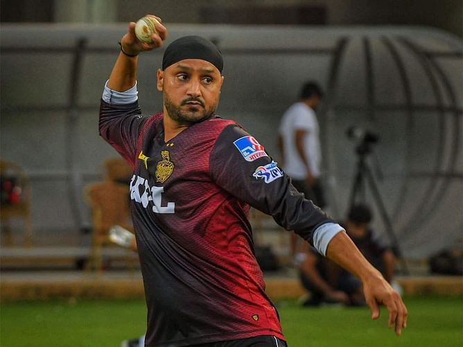 हरभजन सिंह के IPL करियर से जुड़े 3 तथ्य जिनके बारे में आप शायद नहीं जानते होंगे