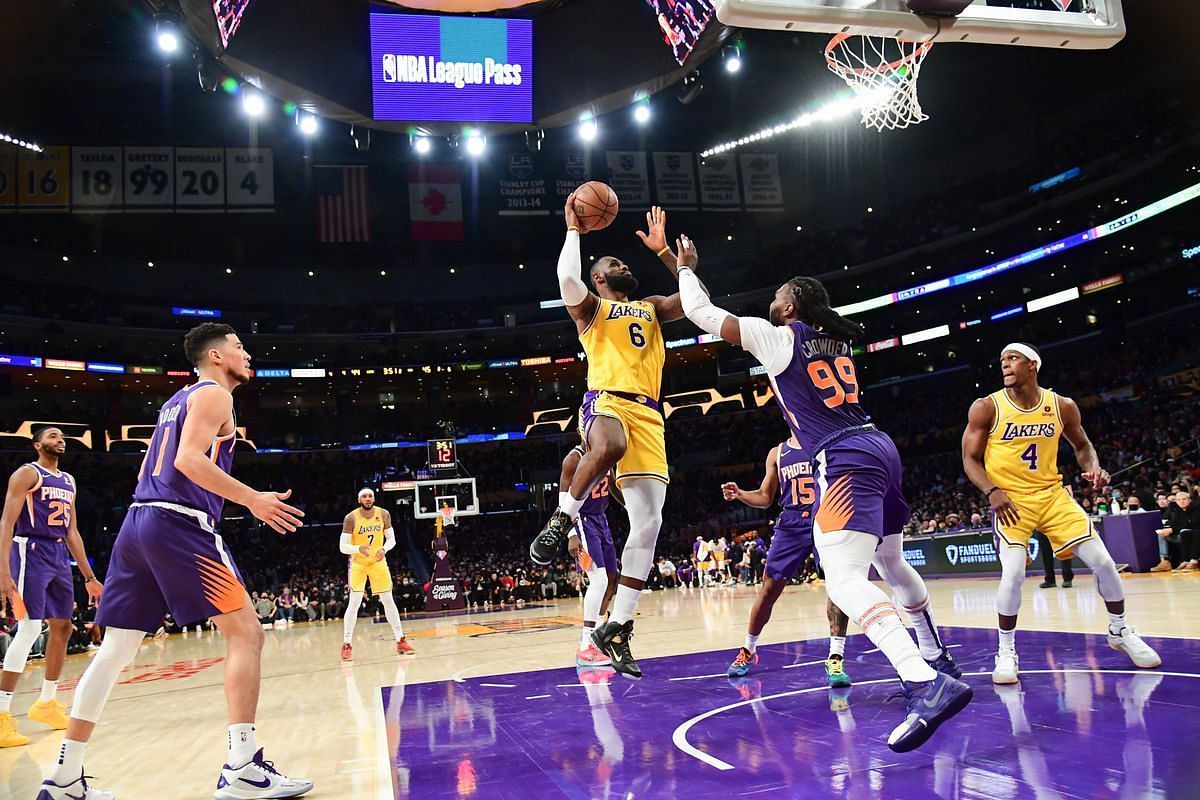 Fit and effort issues are consistently hounding the LA Lakers this season. [Photo: Silver Screen and Roll]